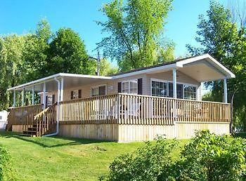 Great Blue Resorts - Cherry Beach Resort Cherry Valley Екстер'єр фото